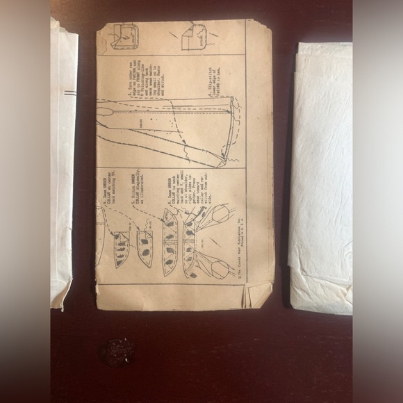 Vintage Vogue Pattern 8753 Men's Robe, circa 1951, Size M, Cut (Maybe?) - Picture 7 of 7